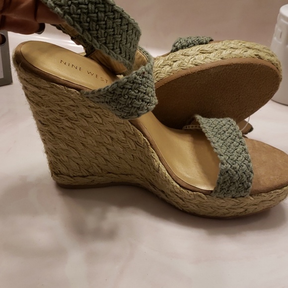 Nine West wedges - Picture 1 of 8